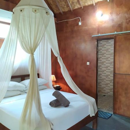 Full Moon Hostel Нуса-Пеніда Екстер'єр фото