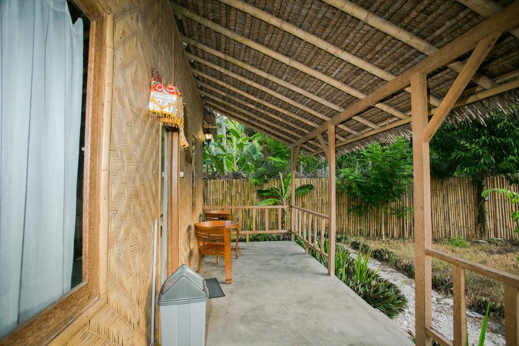 Full Moon Hostel Нуса-Пеніда Екстер'єр фото