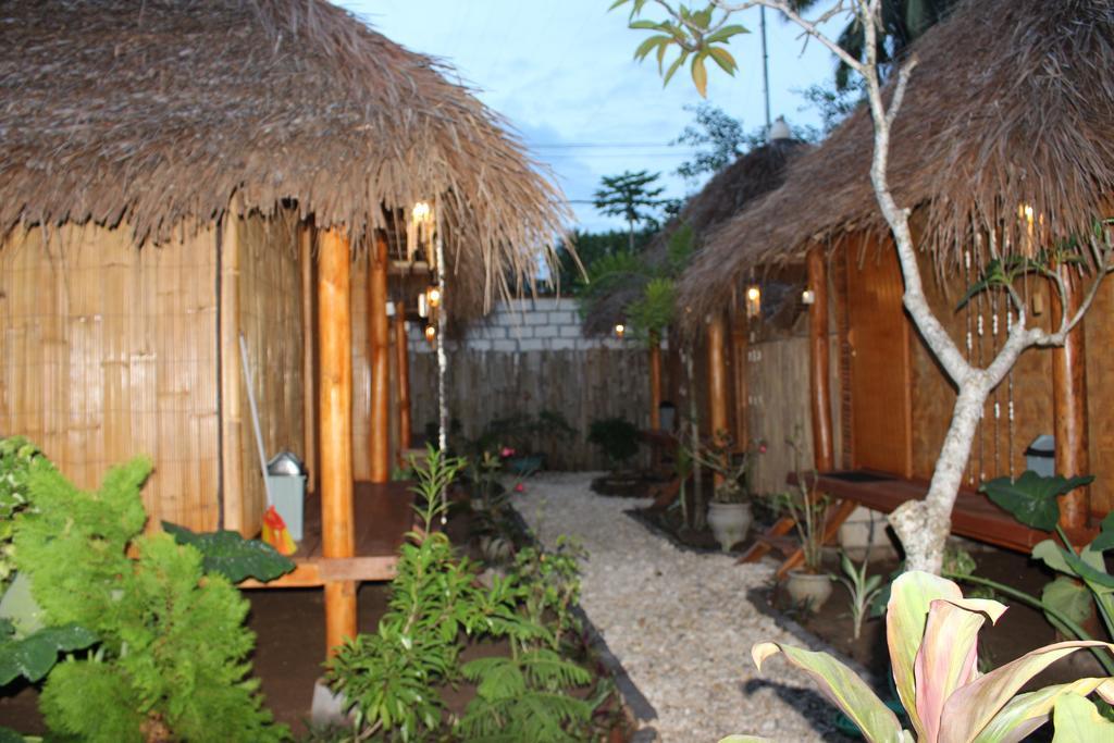Full Moon Hostel Нуса-Пеніда Екстер'єр фото