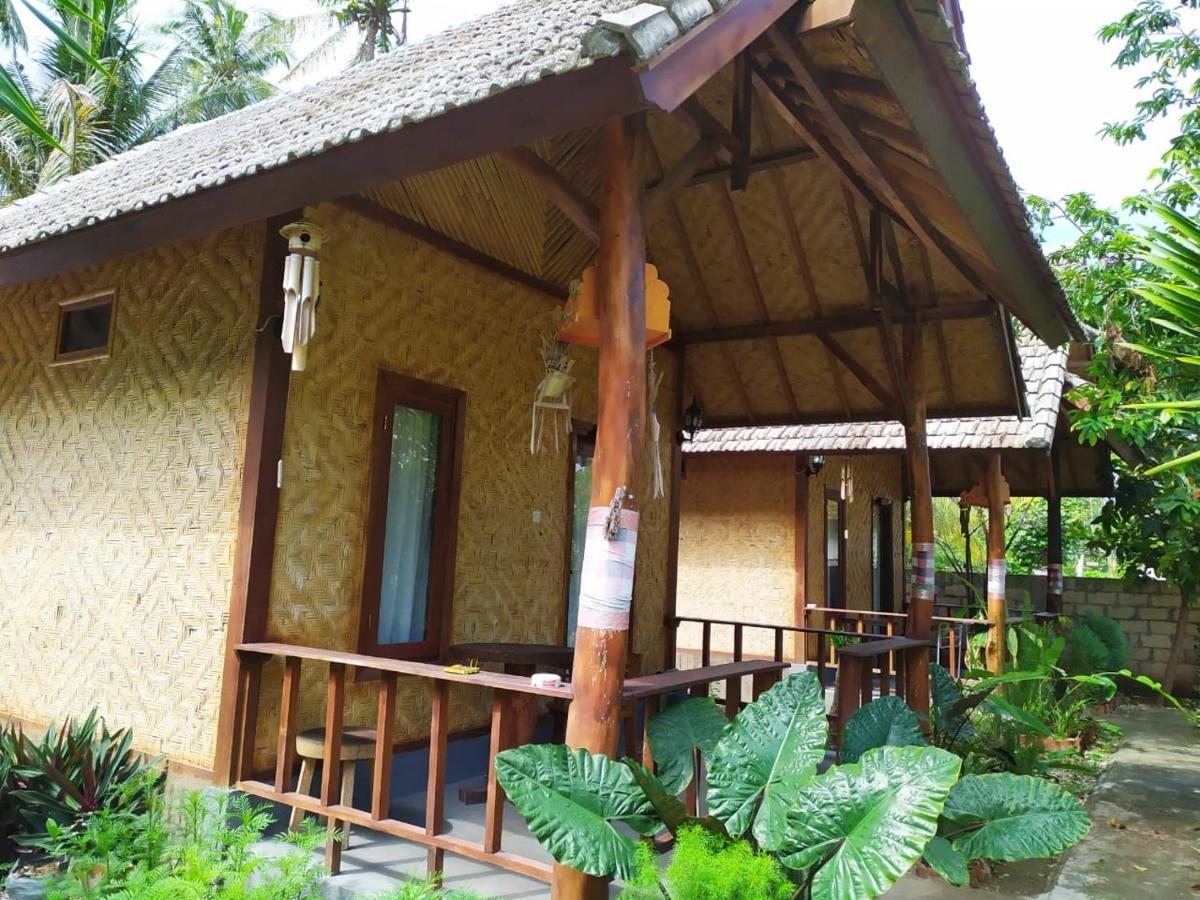 Full Moon Hostel Нуса-Пеніда Екстер'єр фото