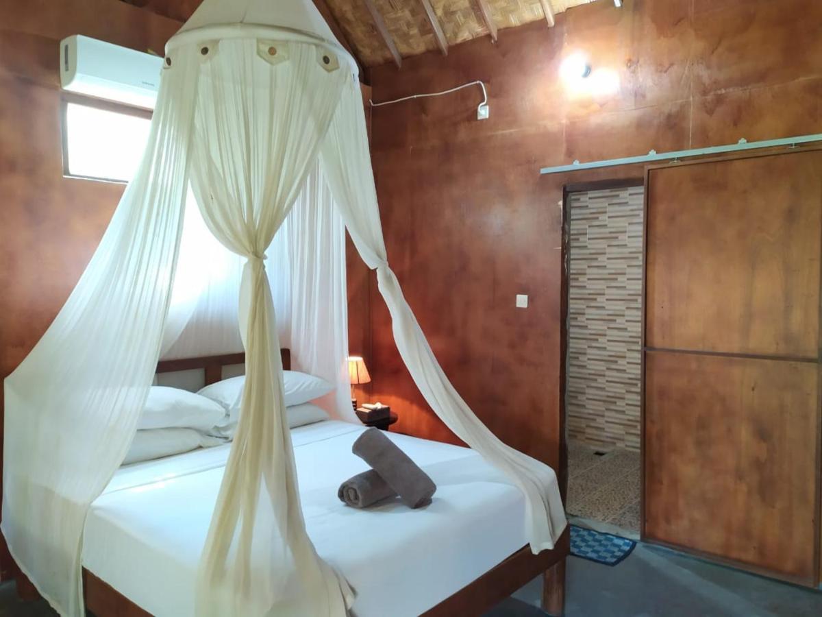 Full Moon Hostel Нуса-Пеніда Екстер'єр фото